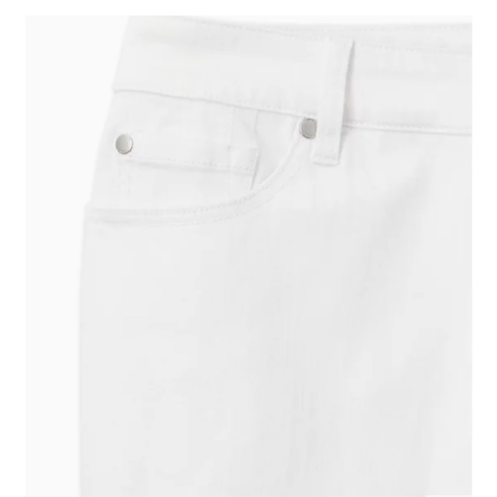 Torrid Denim White Mini Skirt Size 14 - Picture 9 of 10